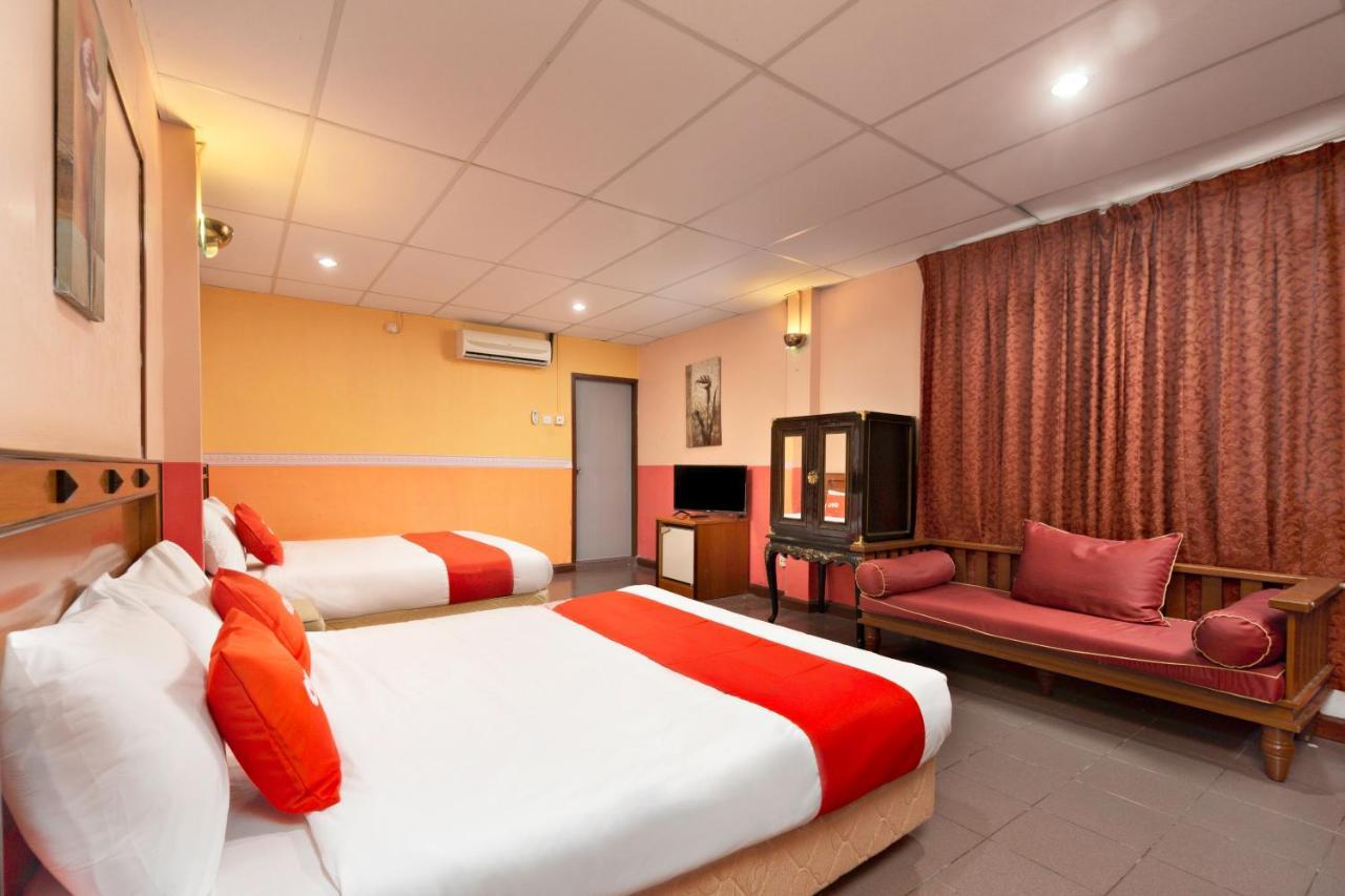 Hotel Dj Palace Lumut Exteriér fotografie