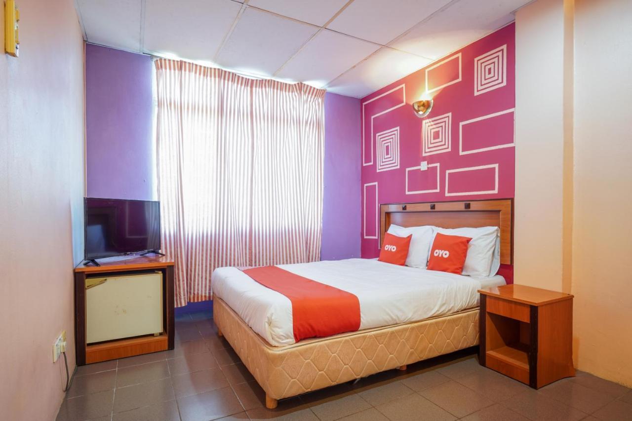 Hotel Dj Palace Lumut Exteriér fotografie