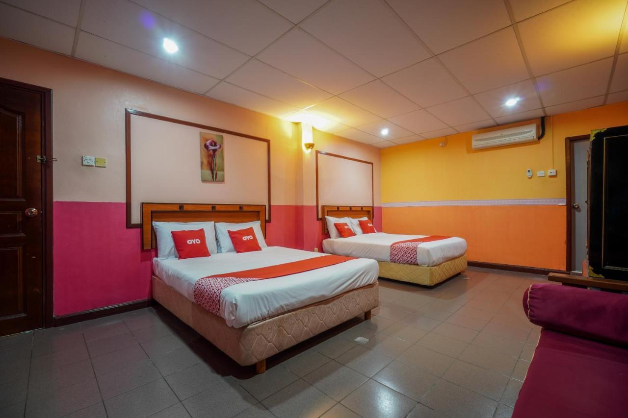 Hotel Dj Palace Lumut Exteriér fotografie